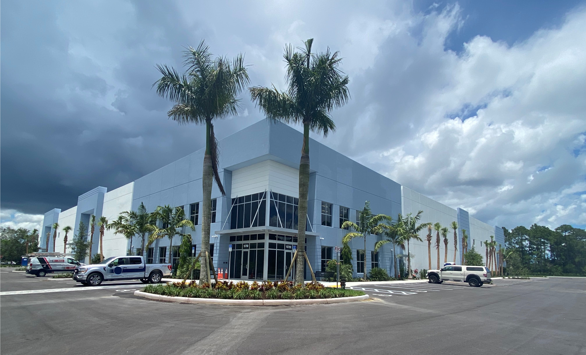 Featured image for “Palm Coast Sales Moves Into New Distribution Center”